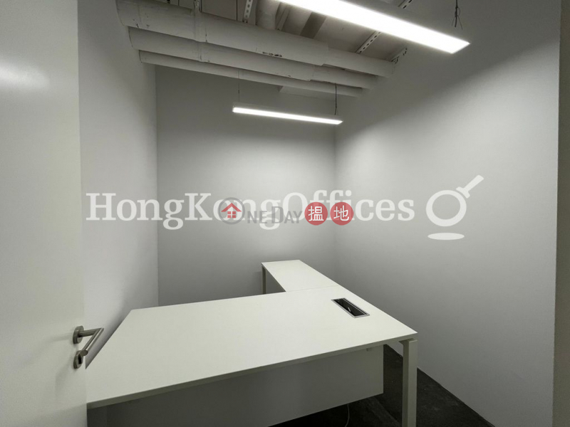 Office Unit for Rent at The Centrium, The Centrium 中央廣場 Rental Listings | Central District (HKO-2920-AKHR)