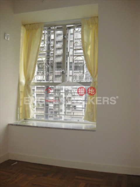 3 Bedroom Family Flat for Sale in Sai Ying Pun|Ko Nga Court(Ko Nga Court)Sales Listings (EVHK38153)_0