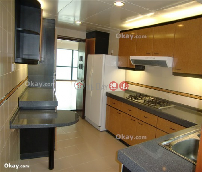 HK$ 128,000/ month | Dynasty Court | Central District, Rare 4 bedroom on high floor with parking | Rental