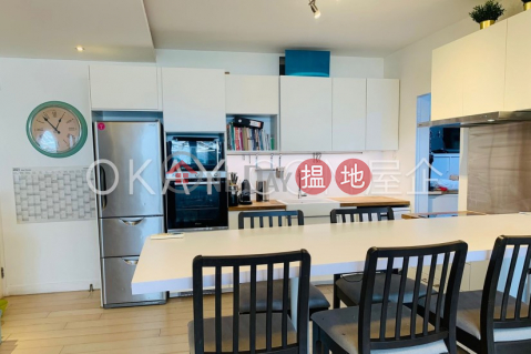 Tasteful 3 bedroom with parking | For Sale | Tung Shan Villa 東山別墅 _0