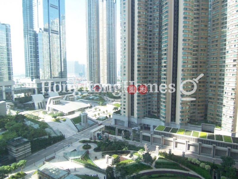 Property Search Hong Kong | OneDay | Residential | Rental Listings | 3 Bedroom Family Unit for Rent at The Arch Sky Tower (Tower 1)