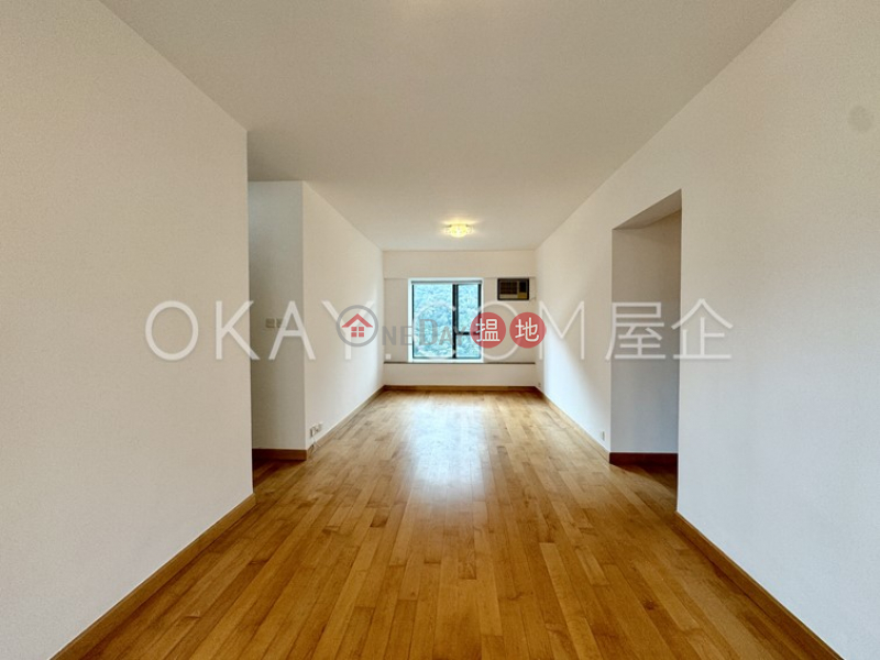 Lovely 2 bedroom on high floor | Rental, Hillsborough Court 曉峰閣 Rental Listings | Central District (OKAY-R9618)