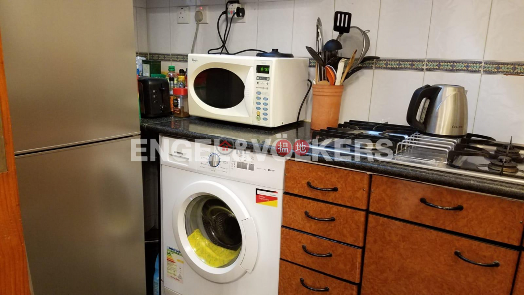 3 Bedroom Family Flat for Rent in Mid Levels West, 74 Robinson Road | Western District | Hong Kong | Rental HK$ 33,000/ month