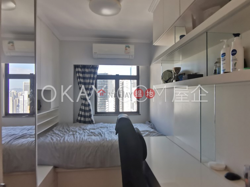 Property Search Hong Kong | OneDay | Residential | Sales Listings | Efficient 3 bedroom on high floor with parking | For Sale