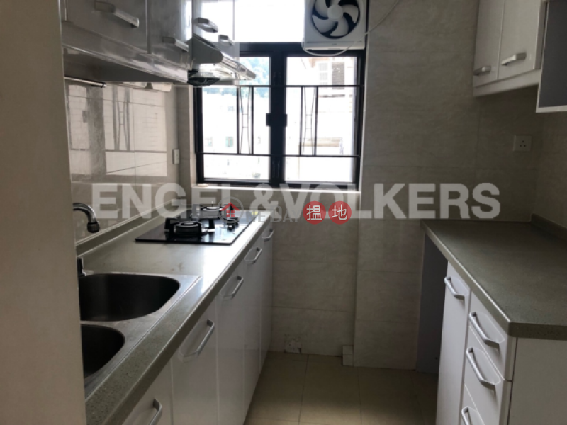3 Bedroom Family Flat for Rent in Happy Valley | 70 Sing Woo Road | Wan Chai District Hong Kong | Rental HK$ 39,000/ month