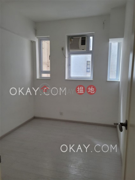 HK$ 33,800/ month First Mansion, Western District Luxurious 3 bedroom with parking | Rental