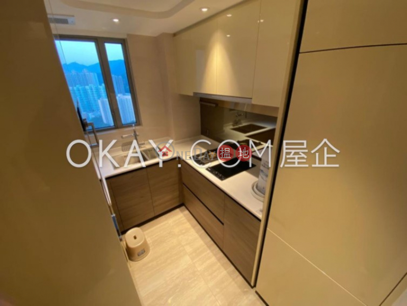 Elegant 3 bedroom on high floor with balcony | Rental | Grand Central Phase 1 Tower 2 凱匯1期2座 Rental Listings