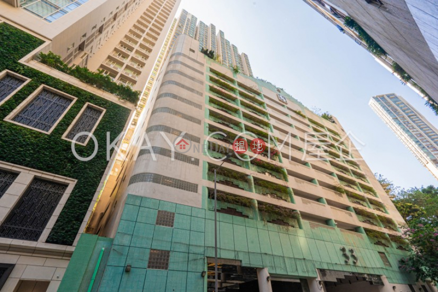 HK$ 39,000/ 月承德山莊|西區|3房2廁,極高層,連車位,露台承德山莊出租單位