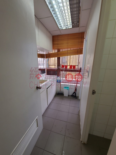 相連單位，內廁-10五芳街 | 黃大仙區|香港出租-HK$ 43,000/ 月
