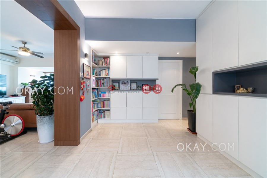Efficient 3 bedroom on high floor with parking | Rental | GALLANT COURT 麒麟閣 Rental Listings