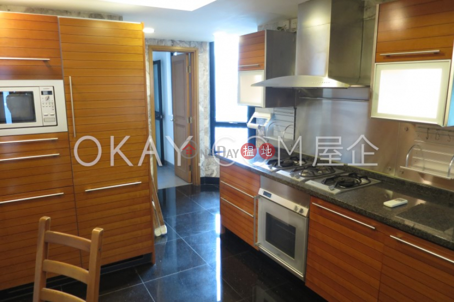 Rare 3 bedroom with racecourse views & parking | Rental | The Leighton Hill 禮頓山 Rental Listings