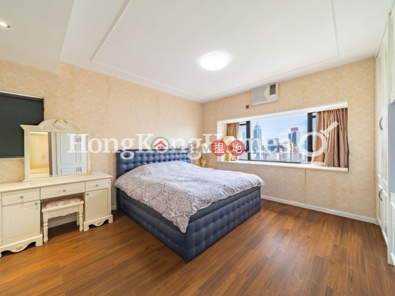 HK$ 30M | The Broadville Wan Chai District, 3 Bedroom Family Unit at The Broadville | For Sale