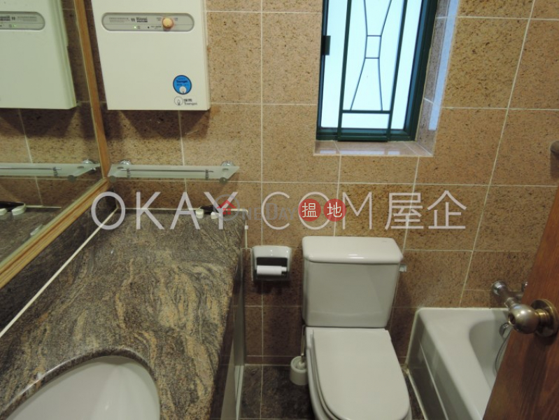 HK$ 35,000/ month Scholastic Garden, Western District, Popular 3 bedroom in Mid-levels West | Rental