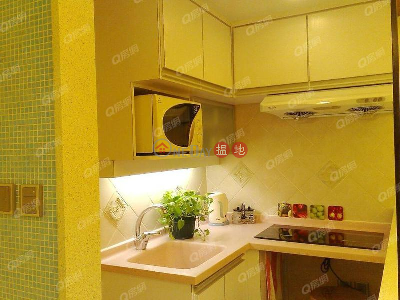 Property Search Hong Kong | OneDay | Residential, Sales Listings Tonnochy Towers | 3 bedroom Mid Floor Flat for Sale