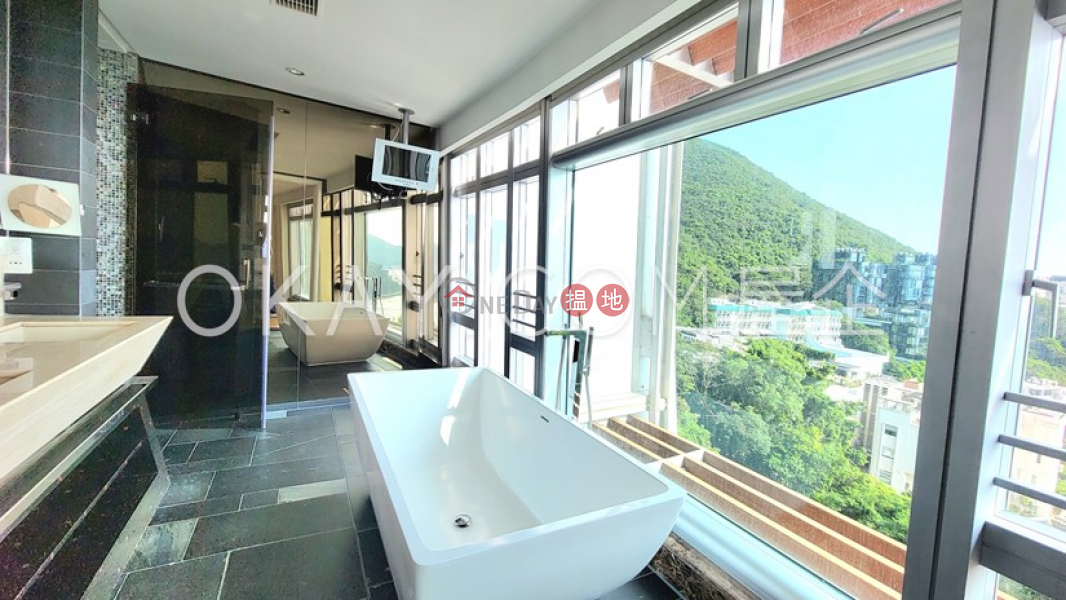 HK$ 133,000/ month Tower 3 The Lily Southern District | Stylish 4 bedroom with parking | Rental