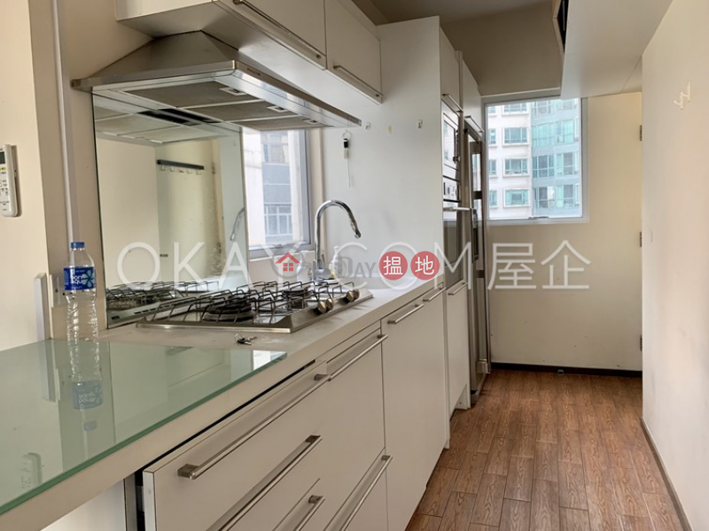Nicely kept 2 bedroom on high floor with rooftop | For Sale | Woodlands Terrace 嘉倫軒 Sales Listings