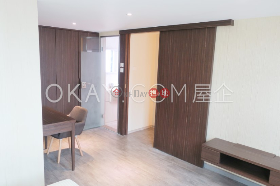 1房2廁,極高層,露台,馬場景豪軒出租單位|豪軒(Elegance Tower)出租樓盤 (OKAY-R33847)