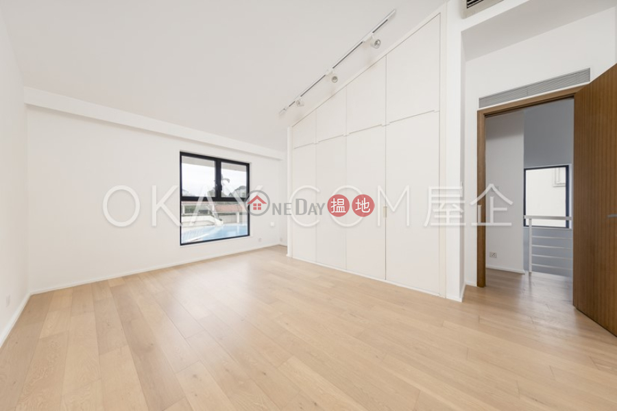 HK$ 190,000/ month Strawberry Hill Central District Unique house in The Peak | Rental