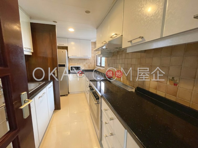 Unique 3 bedroom with parking | For Sale, 88 Tai Tam Reservoir Road | Southern District | Hong Kong | Sales HK$ 55M