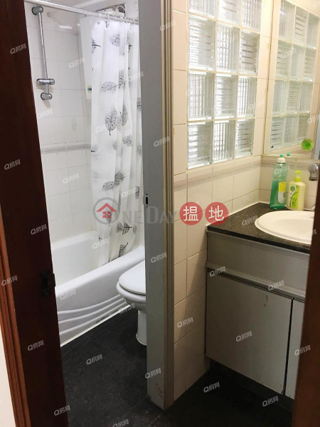 Property Search Hong Kong | OneDay | Residential | Sales Listings, South Horizons Phase 4, Dover Court Block 25 | 2 bedroom Low Floor Flat for Sale