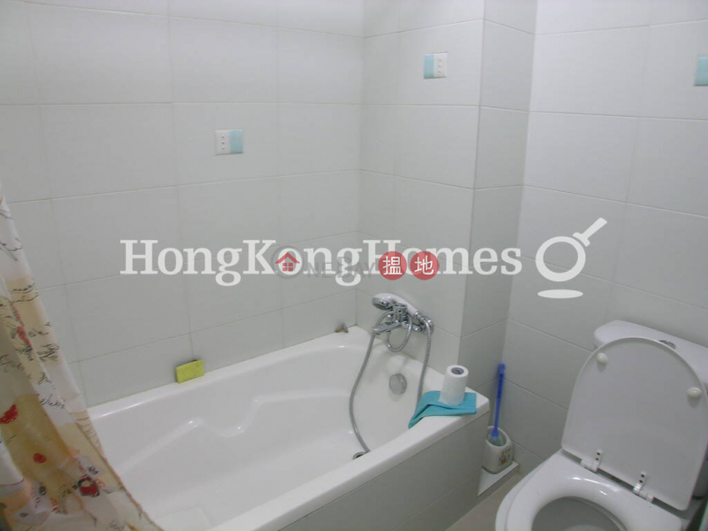 HK$ 37,000/ month Block 1 Phoenix Court Wan Chai District 3 Bedroom Family Unit for Rent at Block 1 Phoenix Court