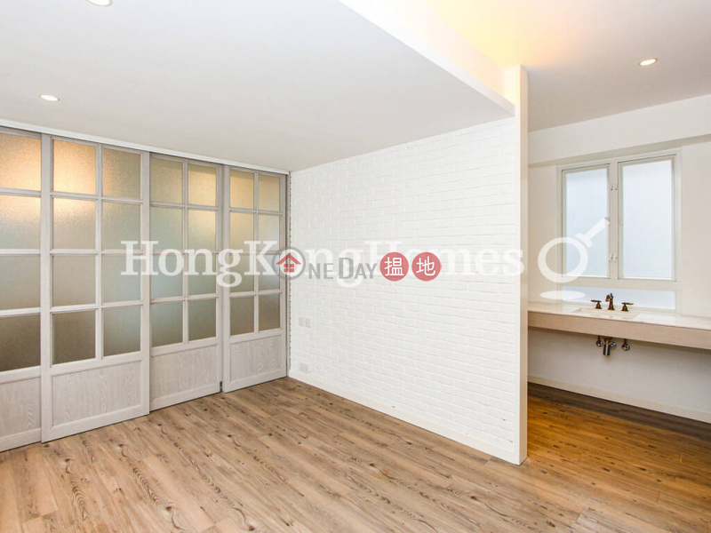 HK$ 27,000/ month Shiu King Court Central District | 1 Bed Unit for Rent at Shiu King Court