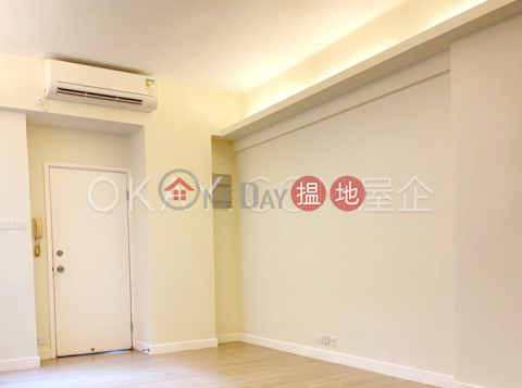 Charming 2 bedroom in Mid-levels Central | Rental | Donnell Court - No.52 端納大廈 - 52號 _0