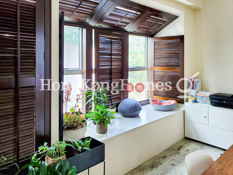 Albany Court, Unknown | Residential, Sales Listings | HK$ 23.8M