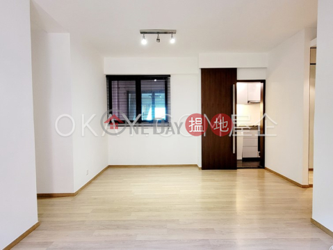 Generous 3 bedroom in Western District | For Sale | Serene Court 西寧閣 _0