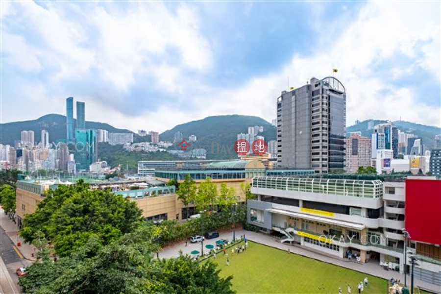 Property Search Hong Kong | OneDay | Residential | Rental Listings | Elegant 1 bedroom on high floor with racecourse views | Rental
