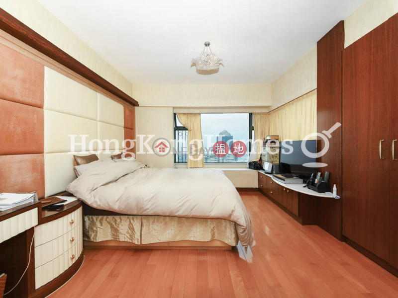 HK$ 25M | Robinson Place Western District 3 Bedroom Family Unit at Robinson Place | For Sale