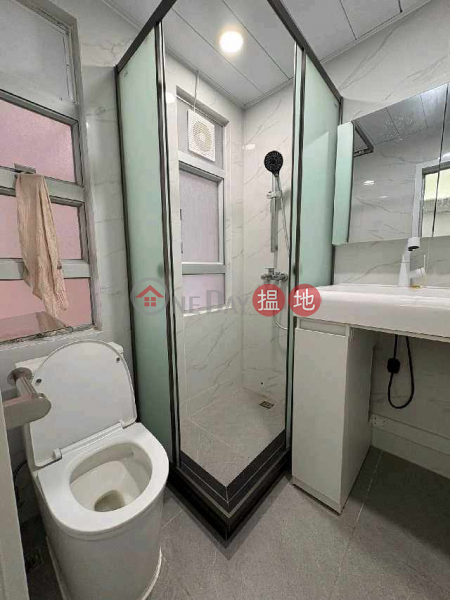 你的句Includes bed, mattress, quality bedding, and a refrigerator. An exceptionally long rent-free period is available. Please enquire further., 111-121 Sai Yee Street | Yau Tsim Mong Hong Kong, Rental, HK$ 6,800/ month