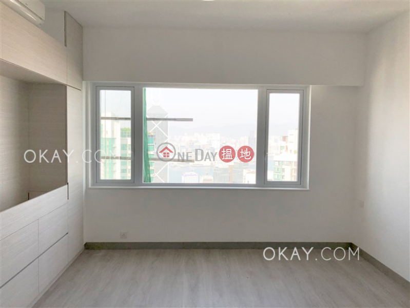 HK$ 110,000/ month | Rose Gardens, Central District, Efficient 4 bed on high floor with balcony & parking | Rental