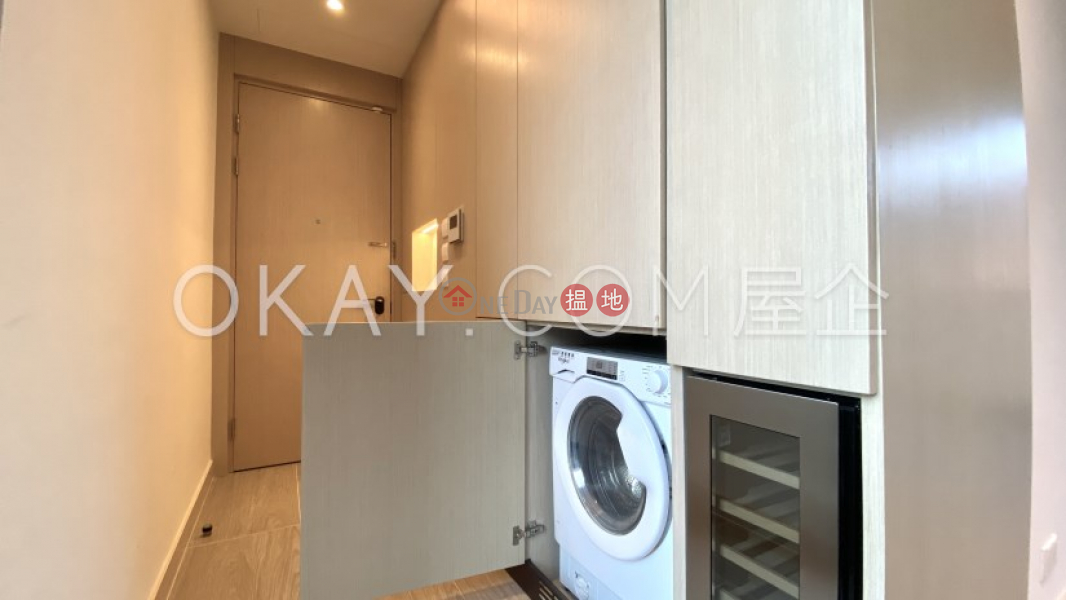 HK$ 48,000/ month | Townplace Soho, Western District | Luxurious 3 bedroom on high floor with balcony | Rental