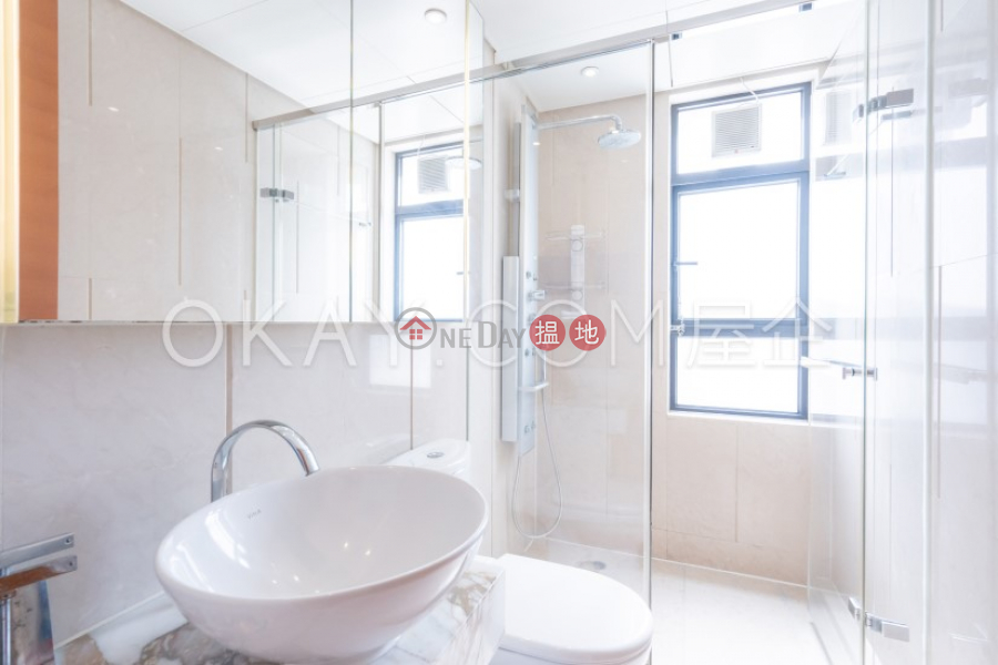 Property Search Hong Kong | OneDay | Residential | Sales Listings Exquisite 3 bedroom in Pokfulam | For Sale