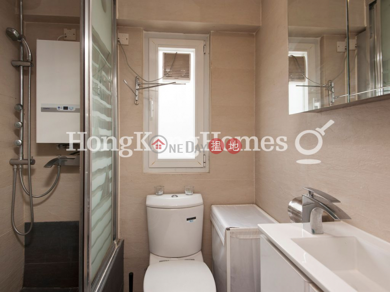2 Bedroom Unit at Merit Court | For Sale | 294 Des Voeux Road West | Western District | Hong Kong, Sales HK$ 7.22M