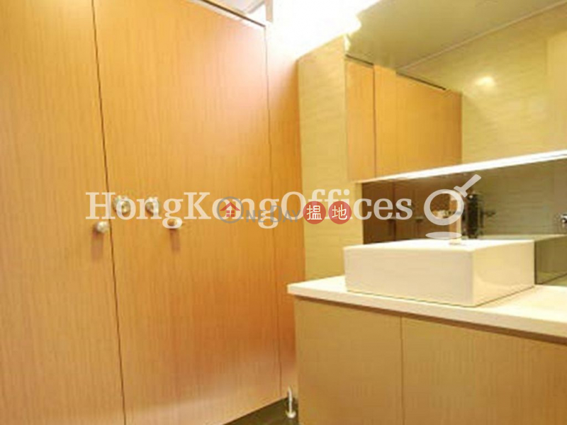 HK$ 126,000/ month Greatmany Centre | Wan Chai District, Office Unit for Rent at Greatmany Centre