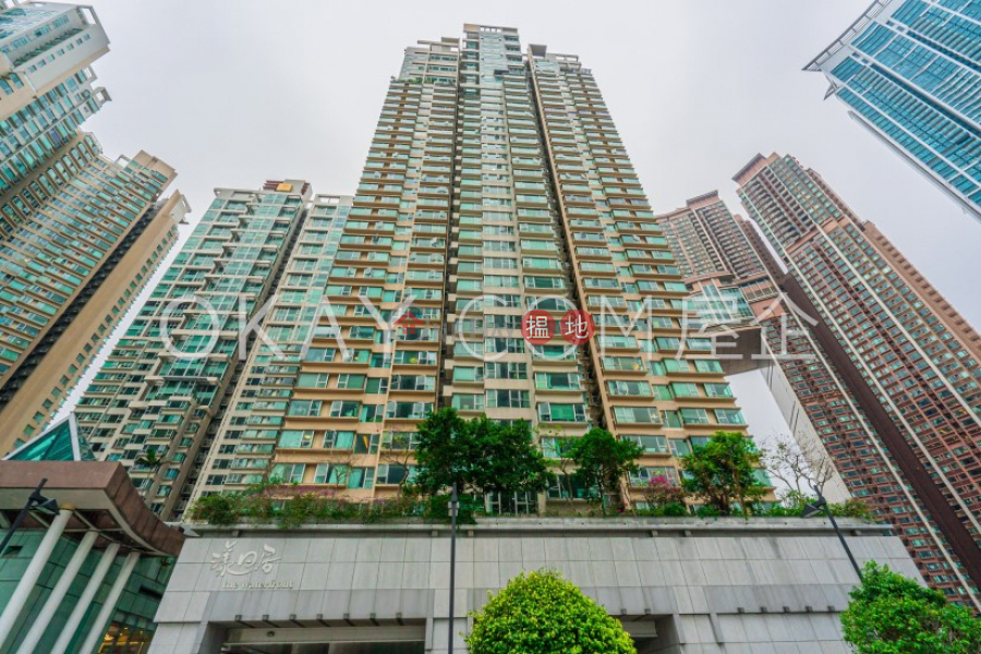 HK$ 39,000/ month The Waterfront Phase 1 Tower 2 | Yau Tsim Mong, Elegant 3 bedroom on high floor with sea views | Rental
