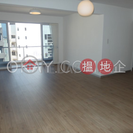 Rare 3 bedroom on high floor with parking | Rental