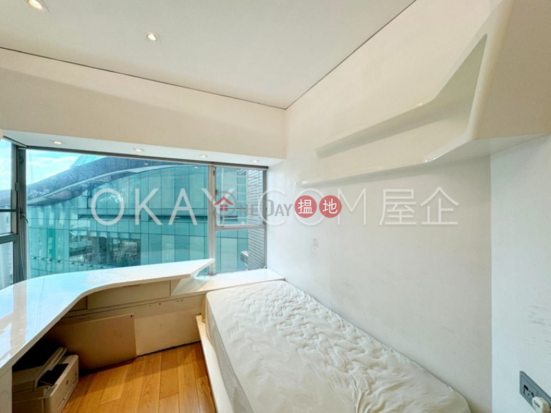 Unique 3 bedroom with terrace | Rental, The Waterfront Phase 1 Tower 2 漾日居1期2座 Rental Listings | Yau Tsim Mong (OKAY-R139365)