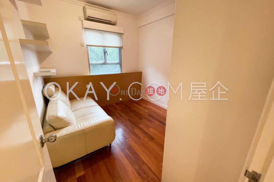 HK$ 24M, Evelyn Towers, Eastern District, Efficient 3 bedroom with parking | For Sale