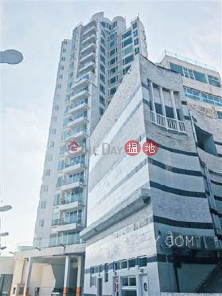 Gorgeous 4 bedroom with balcony & parking | Rental | One Kowloon Peak 壹號九龍山頂 Rental Listings