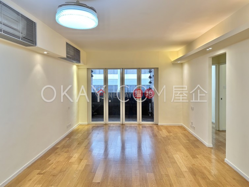 Popular 3 bedroom on high floor with balcony | Rental | Starlight House 星華大廈 Rental Listings