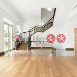 Exquisite house with sea views, rooftop & terrace | For Sale