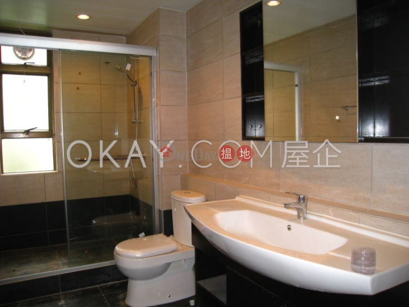 Efficient 4 bedroom with balcony | For Sale | Hoover Court 豪華閣 Sales Listings