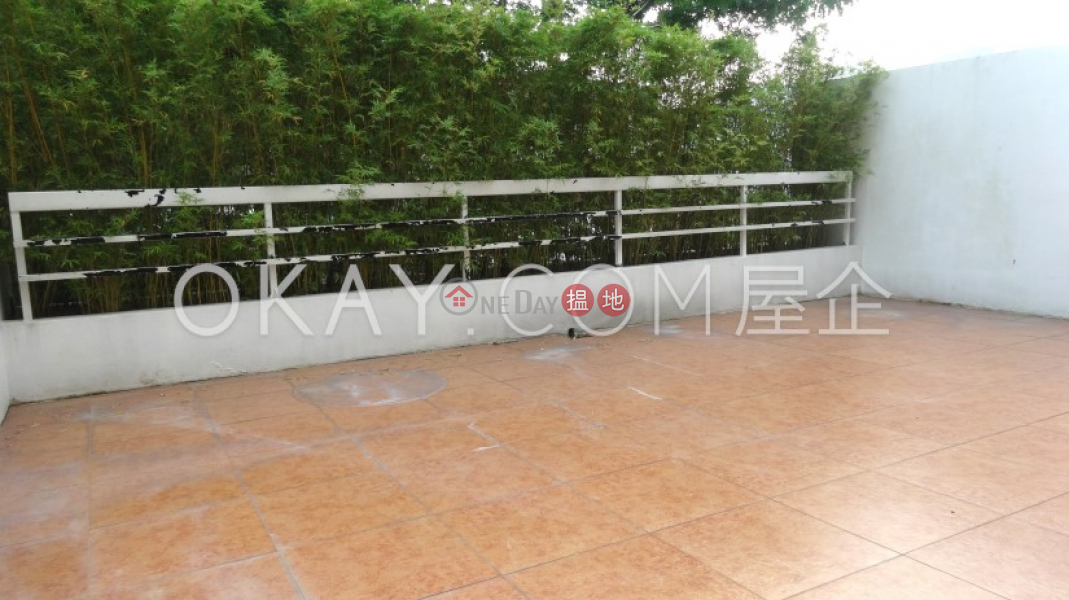 HK$ 165,000/ month, Burnside Estate, Southern District, Efficient 4 bedroom with rooftop, terrace | Rental