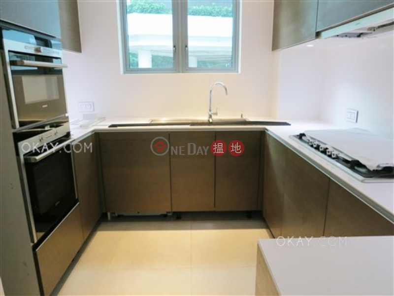 Block 1 ( De Ricou) The Repulse Bay, Low Residential | Rental Listings HK$ 90,000/ month