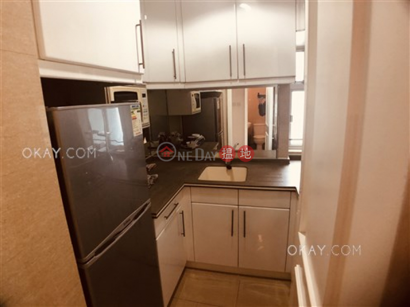 HK$ 25,000/ month | Princeton Tower | Western District, Tasteful 2 bedroom on high floor with balcony | Rental