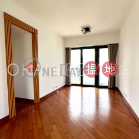 Lovely 2 bedroom with balcony & parking | For Sale