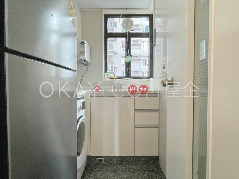 HK$ 9.5M | Bella Vista Western District, Cozy 2 bedroom on high floor | For Sale
